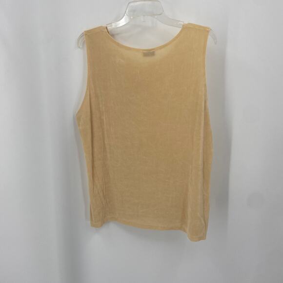 Allure Sleeveless Top - Picture 3 of 4